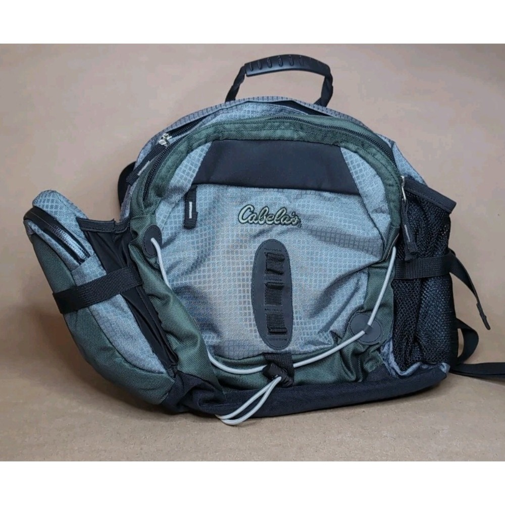 Cabela's Hunting Fishing Green Gray Fanny Lumbar Pack Shoulder Straps Padded